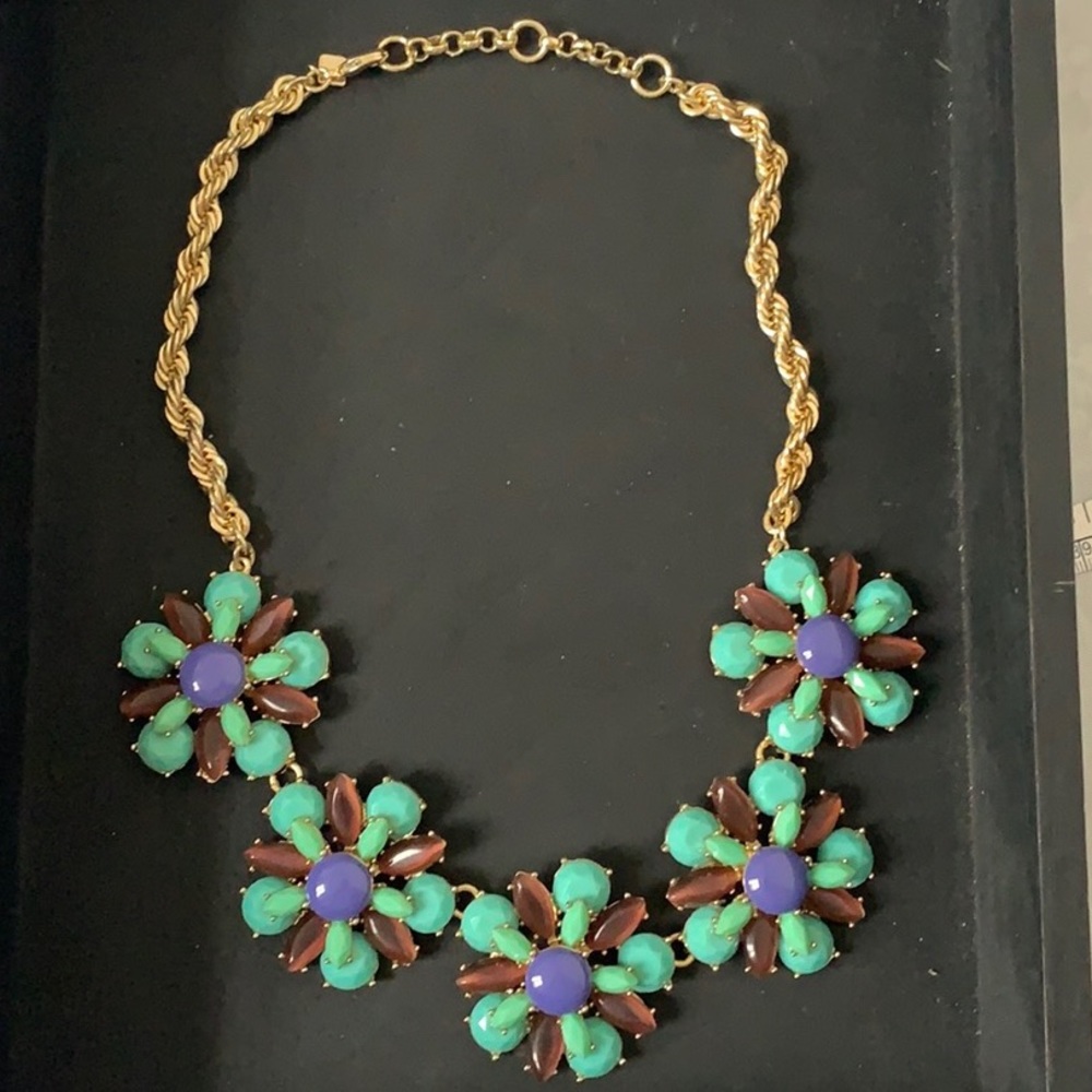 Banana Republic statement floral necklace